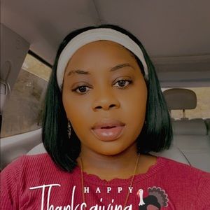 Meet your Posher, Latisha